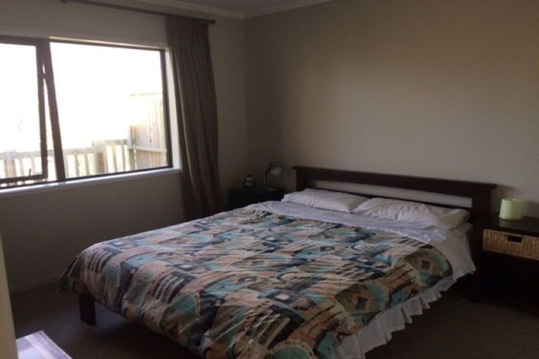 Photo of property in 14a Gracechurch Drive, Flat Bush, Auckland, 2016