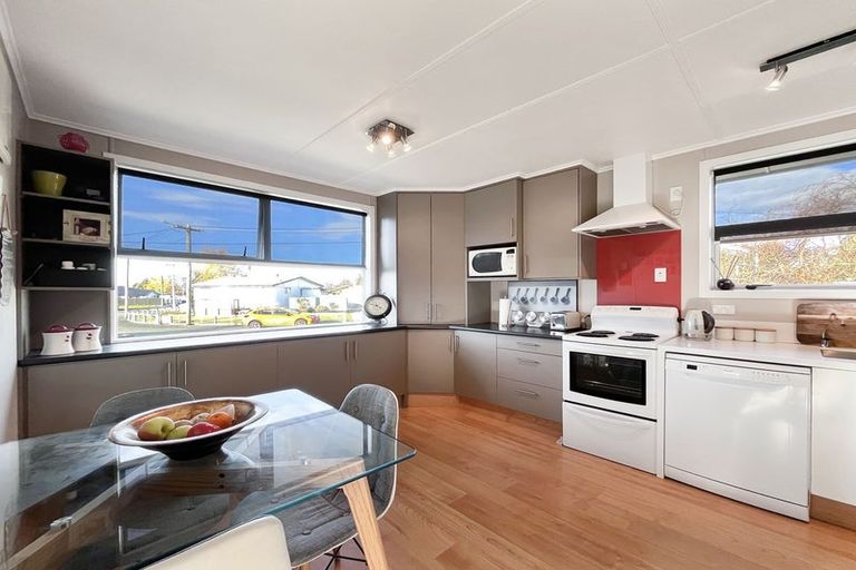 Photo of property in 24 Omahau Crescent, Twizel, 7901