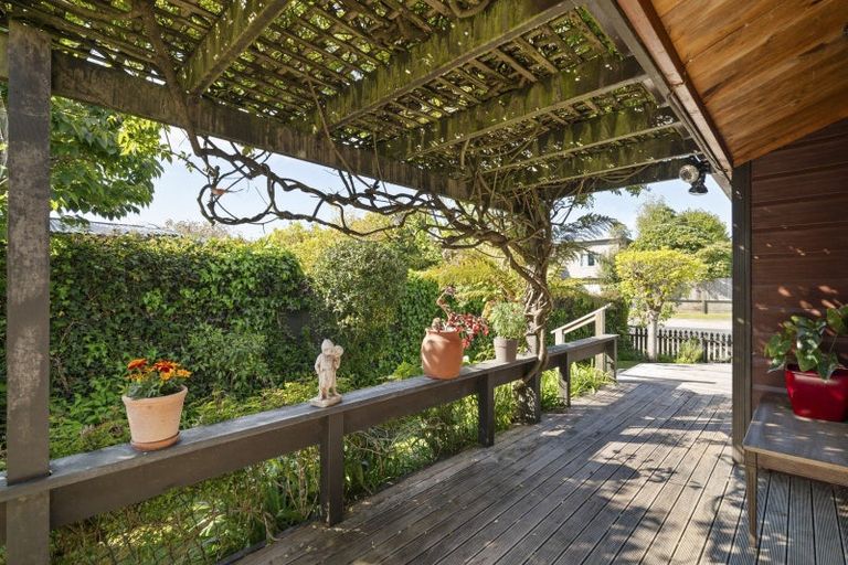 Photo of property in 39 Ngamotu Road, Taupo, 3330