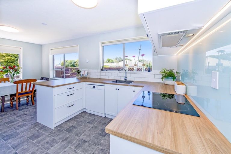 Photo of property in 16-a Brookside Road, Rolleston, 7614