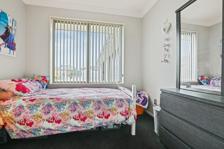 Photo of property in 31 Coppinger Terrace, Aidanfield, Christchurch, 8025