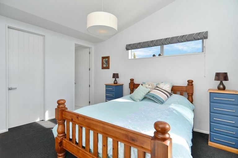 Photo of property in 9 Churchill Drive, Rangiora, 7400