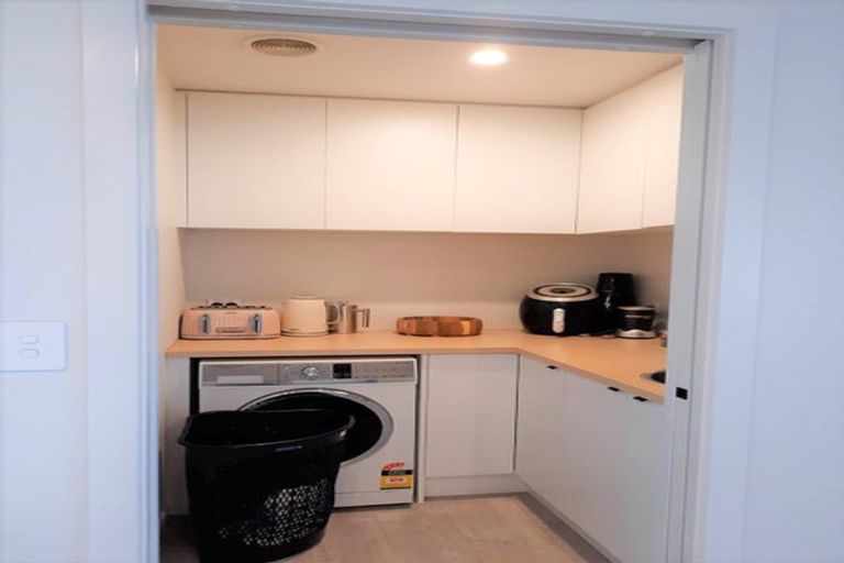 Photo of property in 98a Conclusion Street, Ascot Park, Porirua, 5024