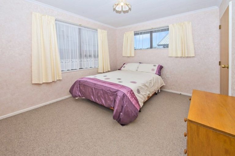 Photo of property in 14 Mountain View Place, Leeston, 7632
