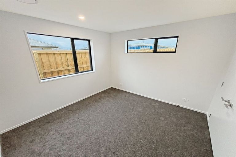 Photo of property in 39 Herridge Street, Woodend, 7691