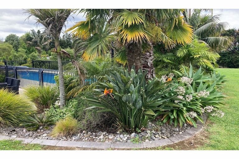 Photo of property in 147b Stanners Road, Kerikeri, 0295