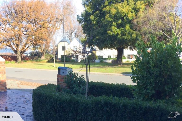 Photo of property in 12 Parade Court, Addington, Christchurch, 8024