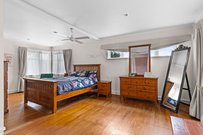 Photo of property in 13 Eton Street, Taradale, Napier, 4112