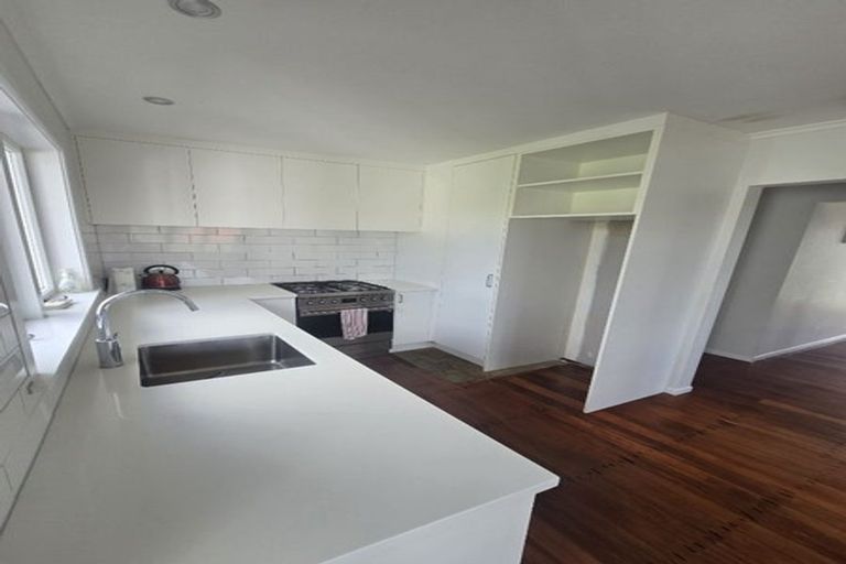 Photo of property in 7a Creamer Avenue, Belmont, Auckland, 0622
