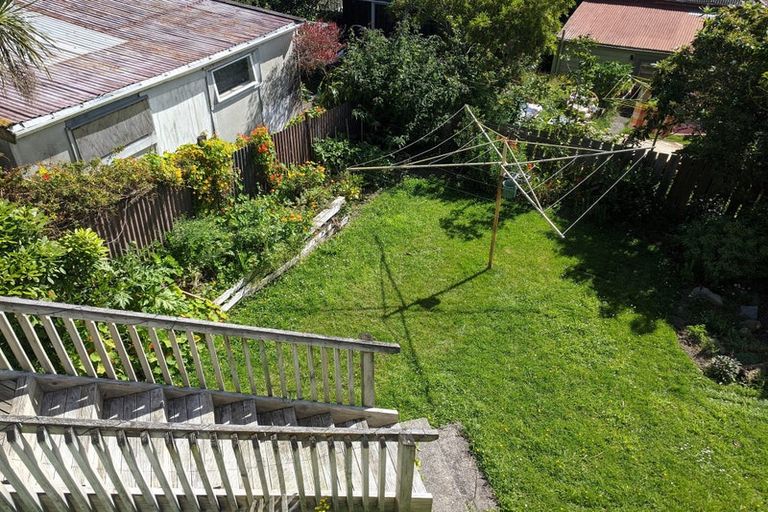 Photo of property in 16 Coromandel Street, Newtown, Wellington, 6021