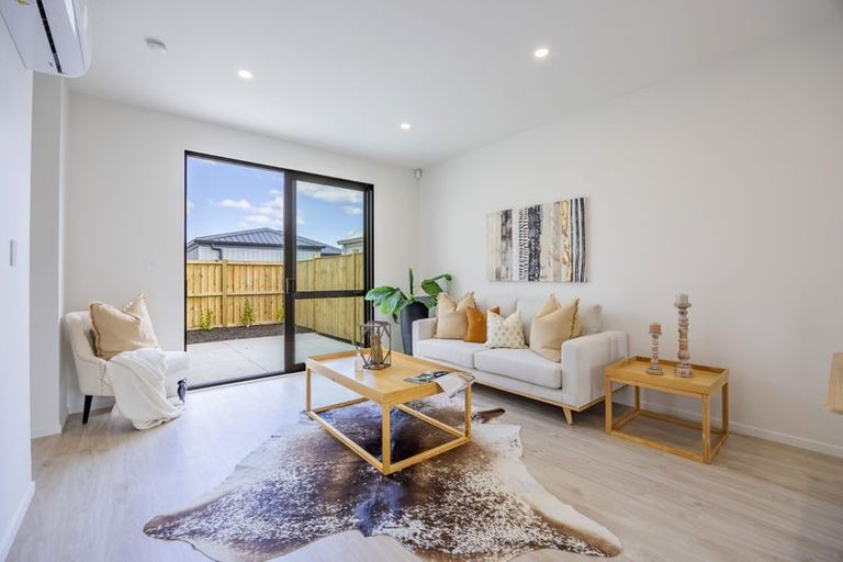 Photo of property in 14 Oopunga Road, Pukekohe, 2120
