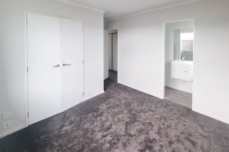 Photo of property in 38 Jean Batten Lane, Rolleston, 7615