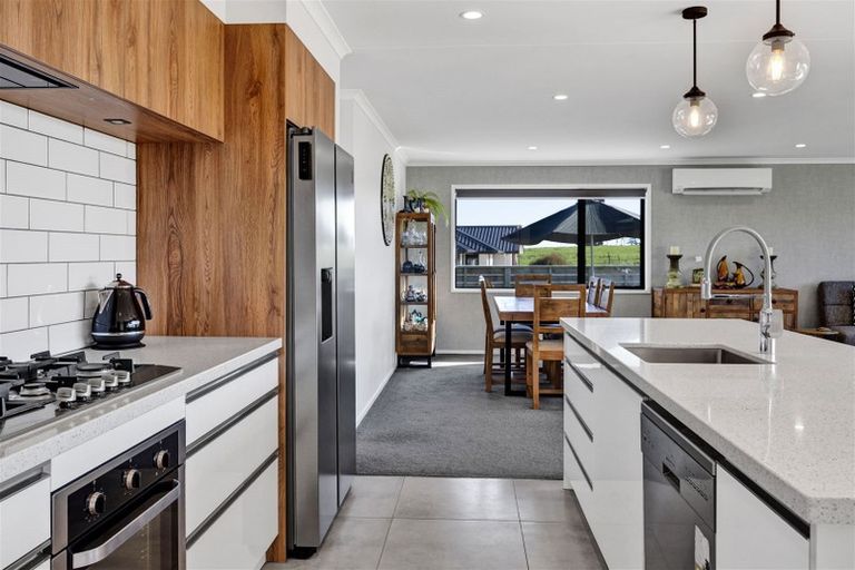 Photo of property in 20a Larlin Drive, Hawera, 4675