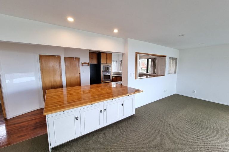 Photo of property in 69 Aberdeen Road, Castor Bay, Auckland, 0620