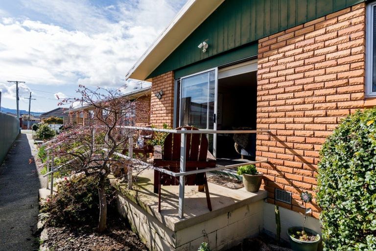 Photo of property in 110d Argyle Street, Mosgiel, 9024