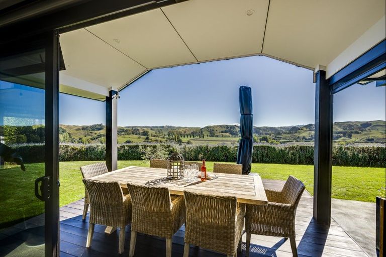 Photo of property in 44 Kopaki Bay Road, Puketapu, Napier, 4182