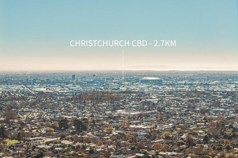 Photo of property in 7b Karitane Drive, Cashmere, Christchurch, 8022