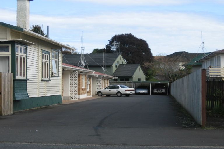 Photo of property in 4/1171 Victoria Street, Whitiora, Hamilton, 3200