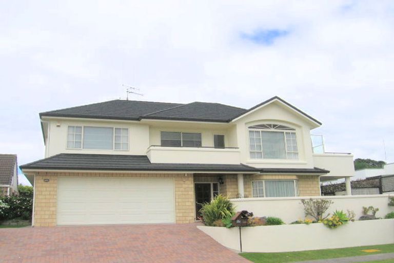 Photo of property in 124 Muricata Avenue, Mount Maunganui, 3116