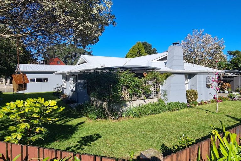 Photo of property in 970 Rings Road, Coromandel, 3506