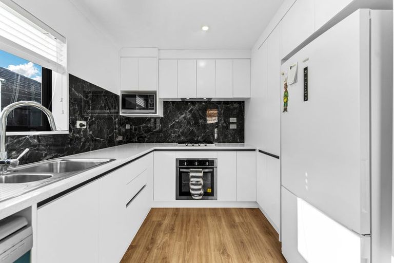 Photo of property in 127e Russell Road, Manurewa, Auckland, 2102