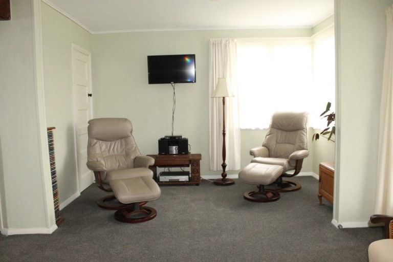 Photo of property in 66 Rintoul Street, Westport, 7825