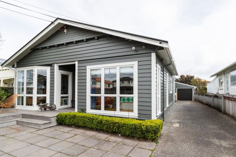 Photo of property in 35 Ellesmere Avenue, Miramar, Wellington, 6022