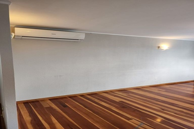 Photo of property in 24 Fairdale Place, Birkdale, Auckland, 0626