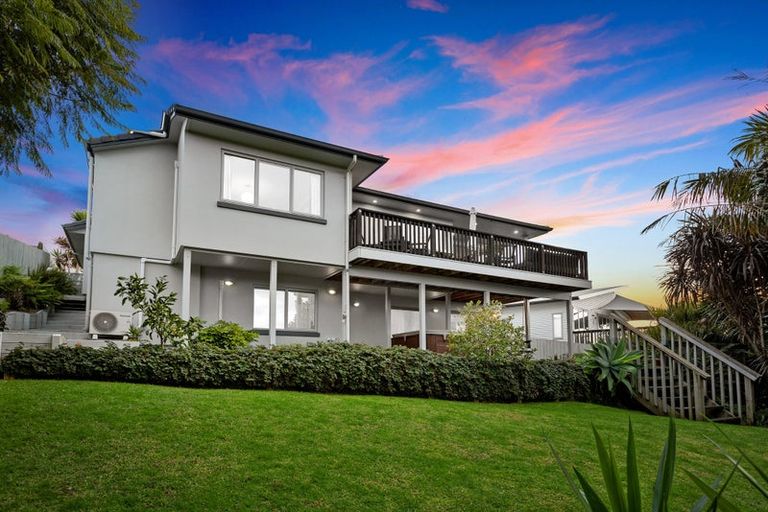 Photo of property in 31 Bayvista Close, Welcome Bay, Tauranga, 3112