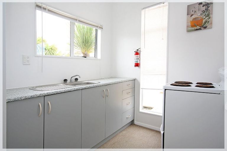 Photo of property in 67 Hartley Street, Foxton Beach, Foxton, 4815