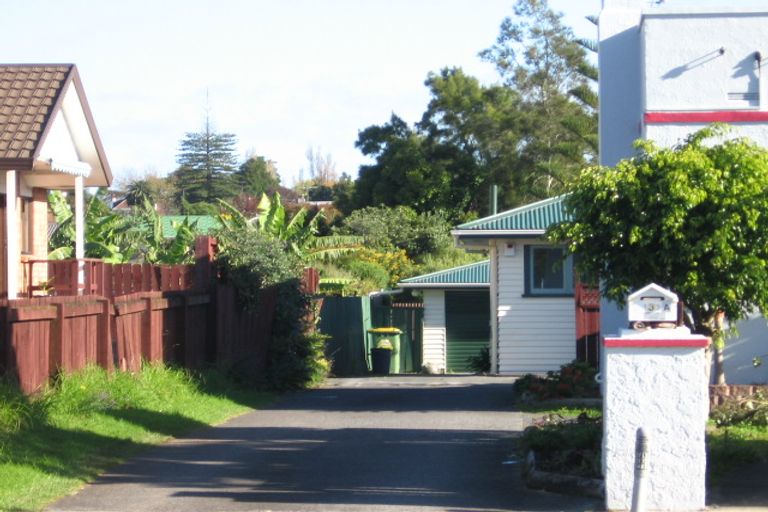 Photo of property in 2/132 Coronation Road, Papatoetoe, Auckland, 2025