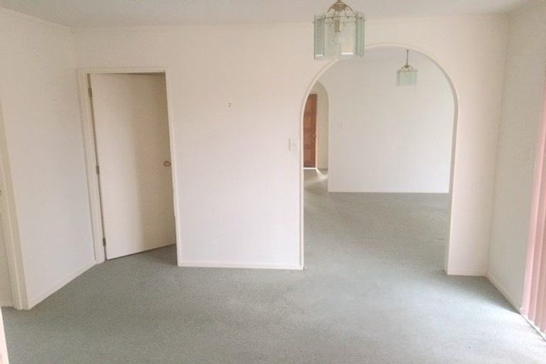 Photo of property in 8 Tern Place, Unsworth Heights, Auckland, 0632