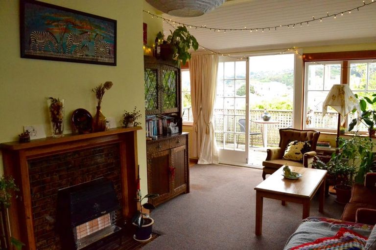 Photo of property in 16 Coromandel Street, Newtown, Wellington, 6021
