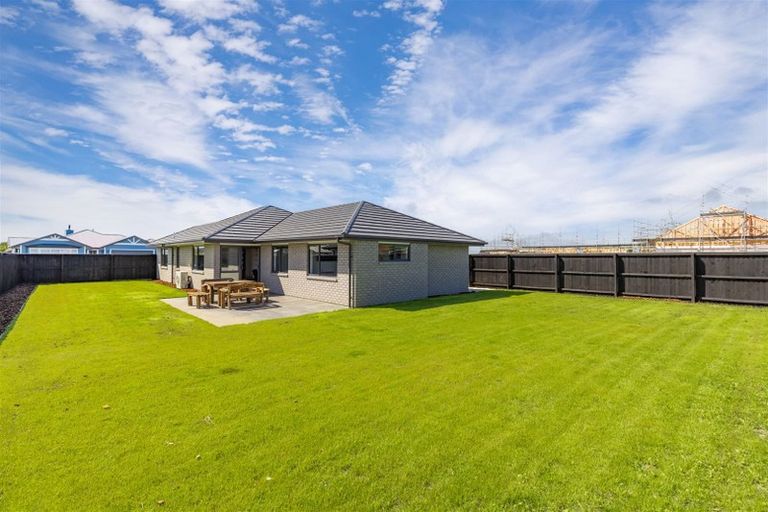 Photo of property in 44 Falcon Road, Rolleston, 7615