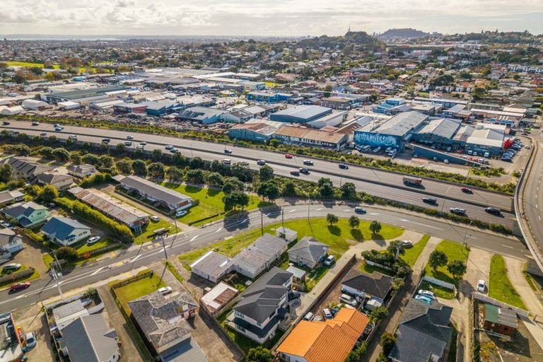 Photo of property in 78 Melrose Road, Southgate, Wellington, 6023