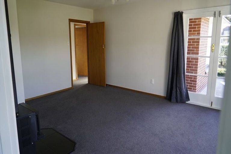 Photo of property in 10 Renwick Place, Hillmorton, Christchurch, 8025