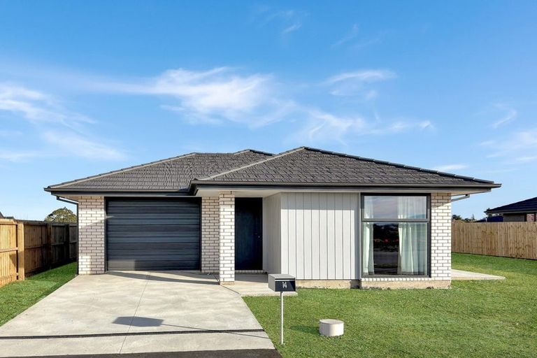 Photo of property in 14 Wheat Avenue, Darfield, 7510