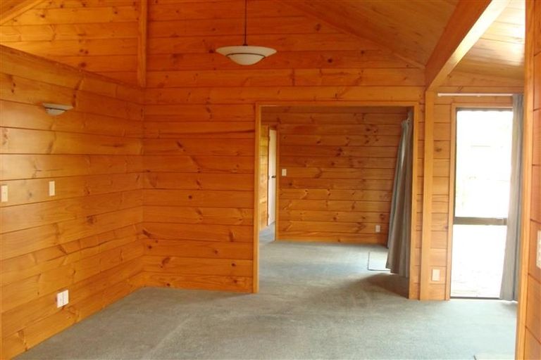 Photo of property in 76 Simpson Road, Papamoa Beach, Papamoa, 3118
