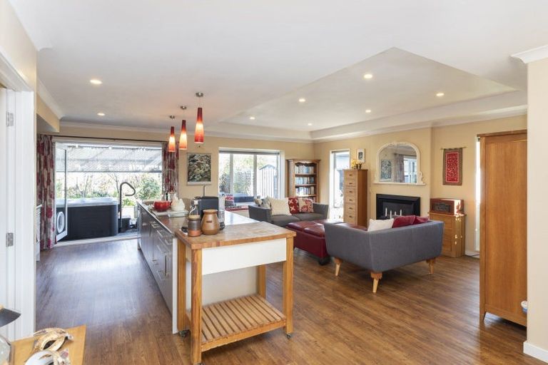 Photo of property in 16c Crown Close, Prebbleton, 7604