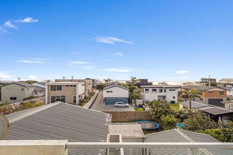 Photo of property in 1219 Papamoa Beach Road, Papamoa Beach, Papamoa, 3118