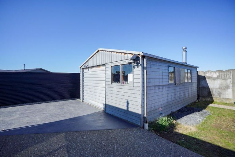 Photo of property in 131 Stirrat Street, Kingswell, Invercargill, 9812