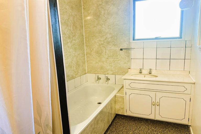 Photo of property in 1-2/32a Macaulay Street, Gleniti, Timaru, 7910