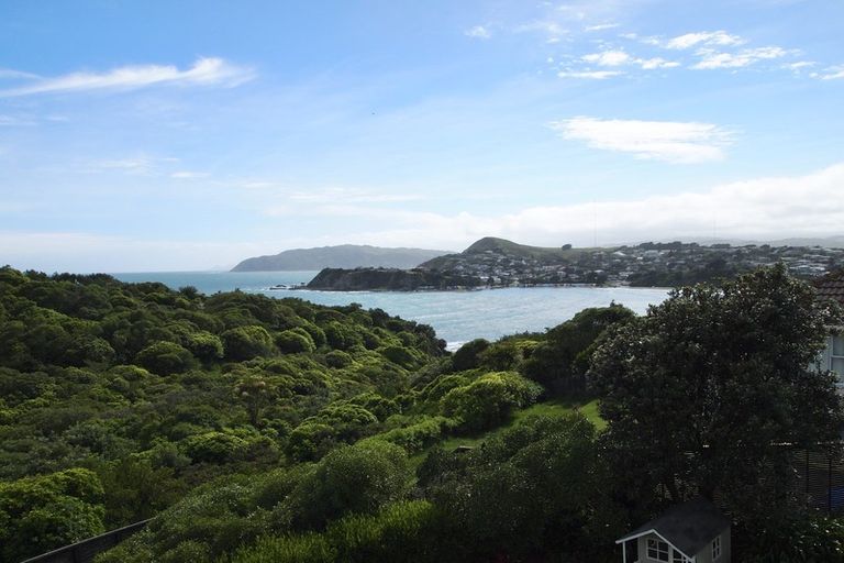 Photo of property in 110 Tireti Road, Titahi Bay, Porirua, 5022