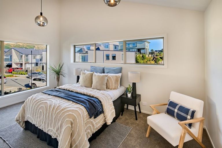 Photo of property in 26 Koreke Close, Kenepuru, Porirua, 5022