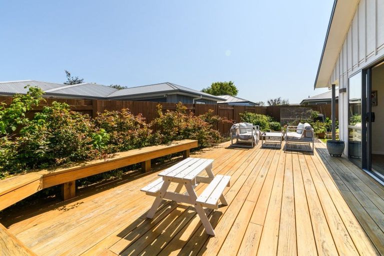 Photo of property in 22 Wescombe Grove, Feilding, 4702