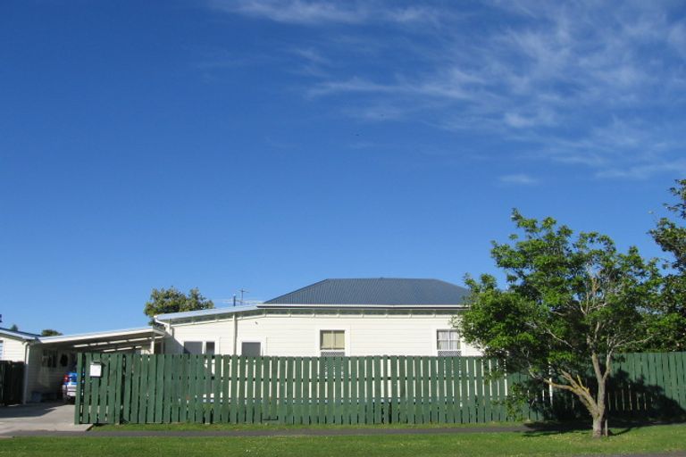 Photo of property in 32 Gordon Street, Mangapapa, Gisborne, 4010