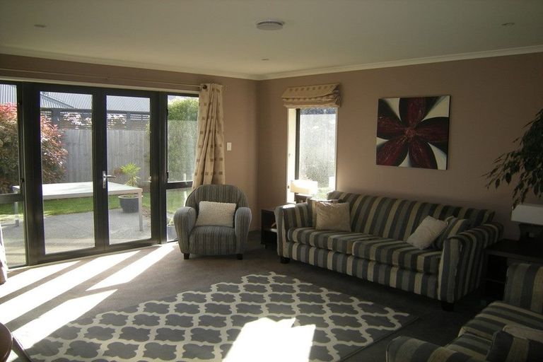 Photo of property in 44 Overbury Crescent, Rolleston, 7614