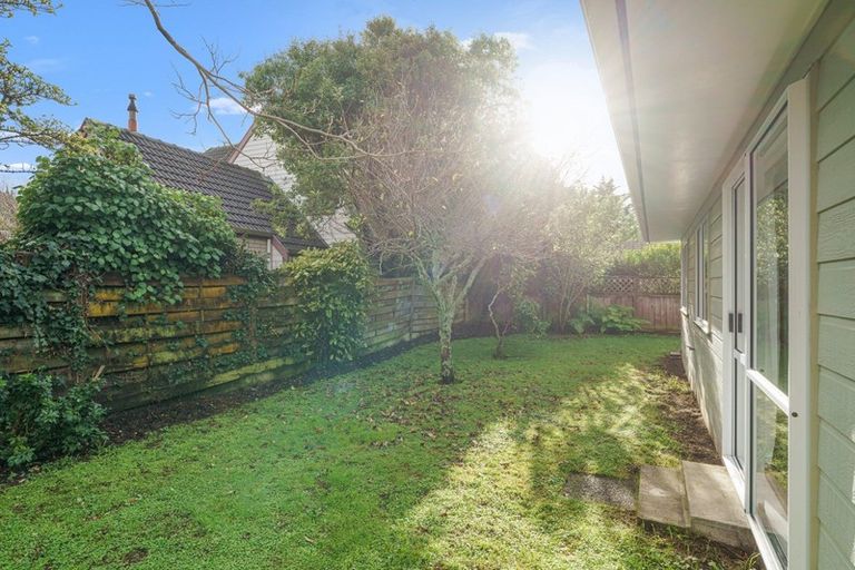 Photo of property in 61 Park Avenue, Waikanae, 5036