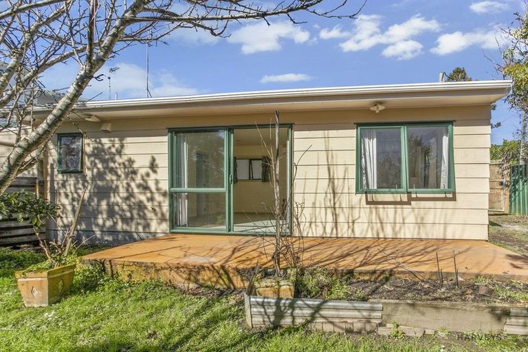 Photo of property in 42a Woodglen Road, Glen Eden, Auckland, 0602