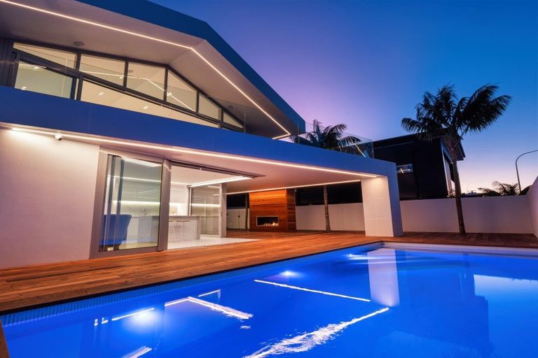Photo of property in 88 Marine Parade, Mount Maunganui, 3116